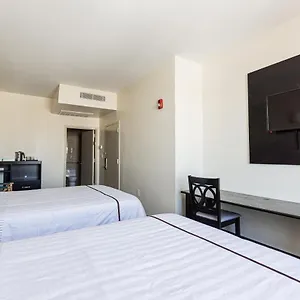 https://steinway-hotel.us-newyorkcity.com